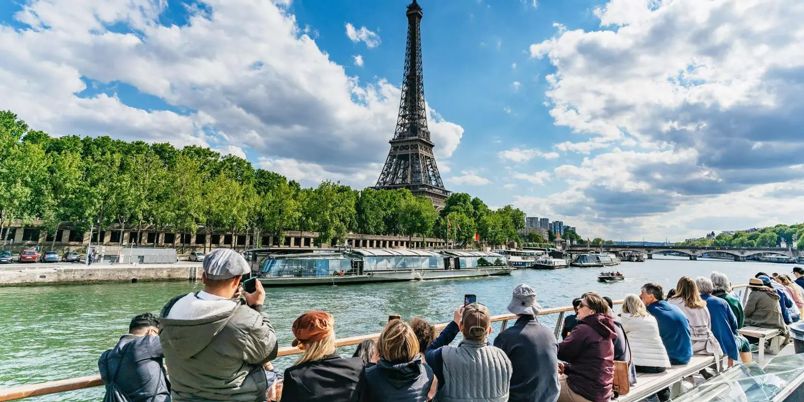 Paris: Seine Cruise departing from the Eiffel Tower Web Rate